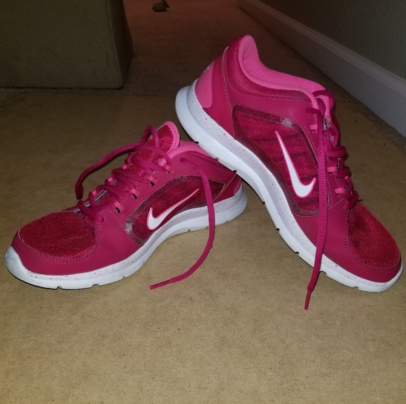 nike flex trainer 8 pink